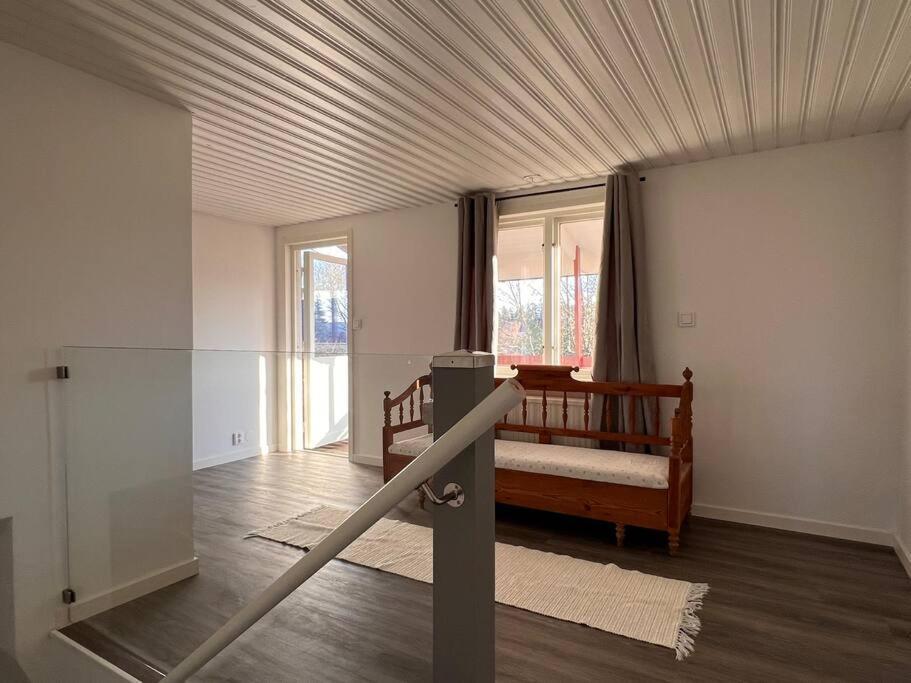 Lantlig Villa I Ljungbyhed ภายนอก รูปภาพ