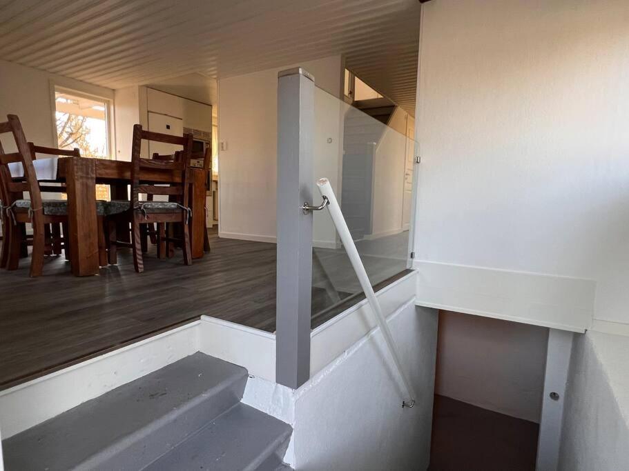 Lantlig Villa I Ljungbyhed ภายนอก รูปภาพ