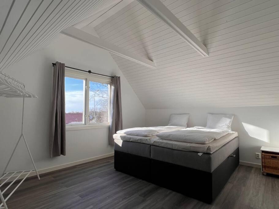 Lantlig Villa I Ljungbyhed ภายนอก รูปภาพ